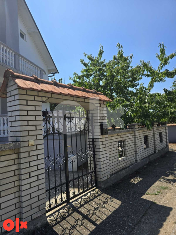 Kuća Bijeljina 240m2 3