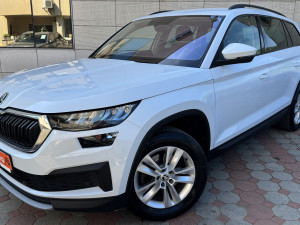 ŠKODA Kodiaq 2.0 DSG 4x4 "STYLE" LED Kamera Keyless Facelift 22G