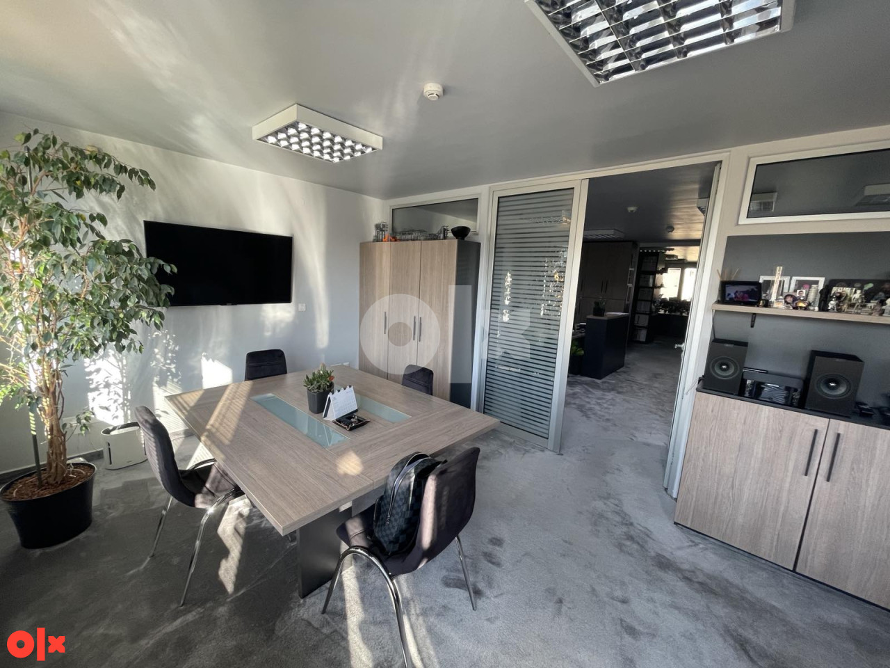 Poslovni kancelarijski prostor 126m2 +30m2 balkon 8