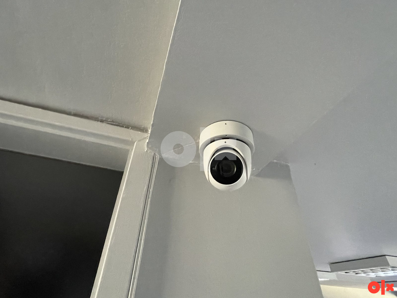 Poslovni kancelarijski prostor 126m2 +30m2 balkon 15