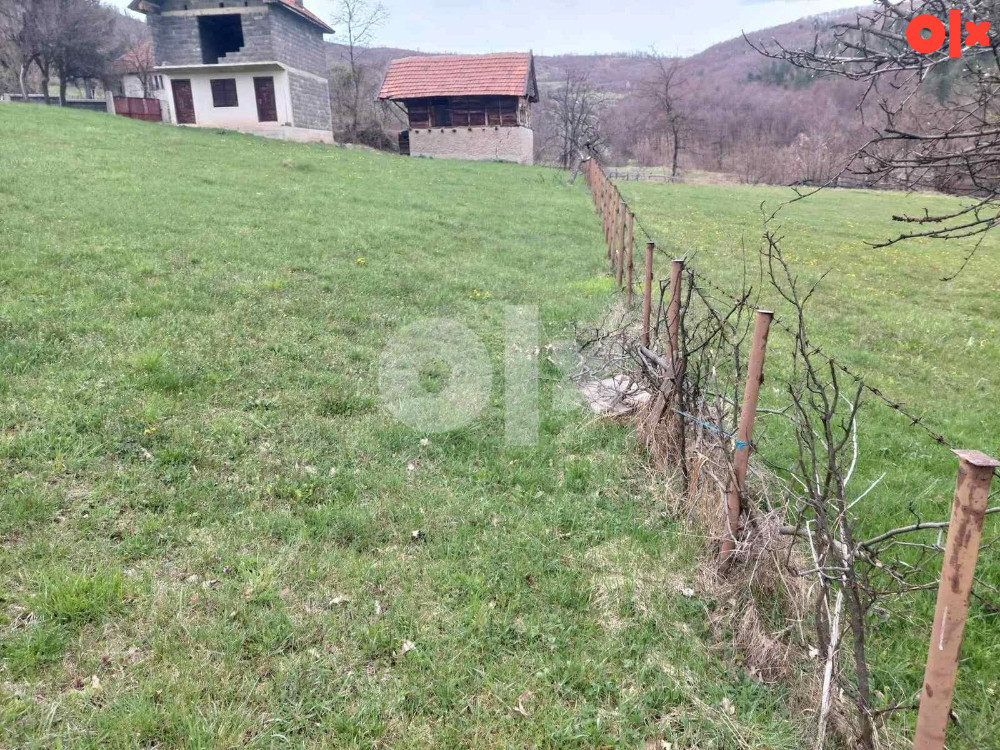 Na prodaju vikendica