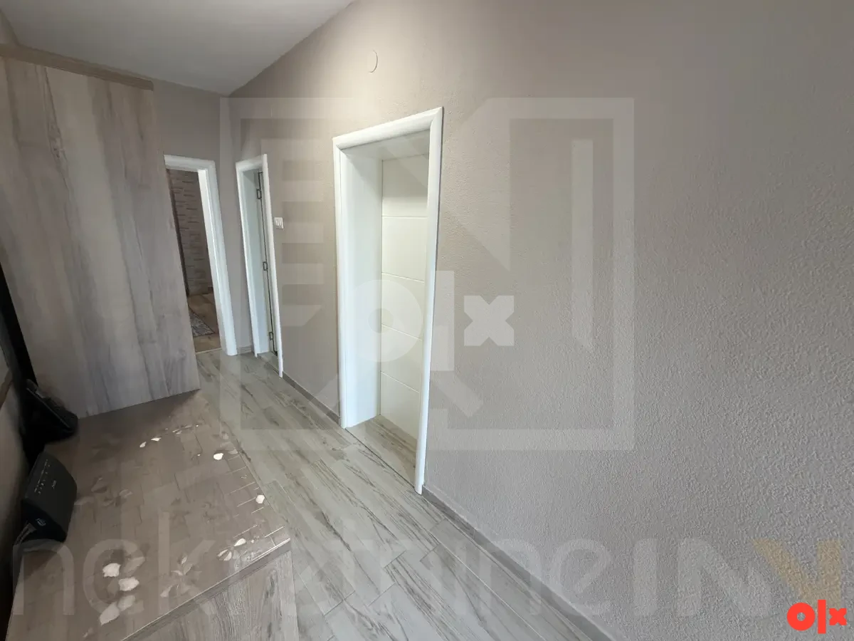 Prodaje se potpuno renovirana kuća u Stocu, useljiva 8