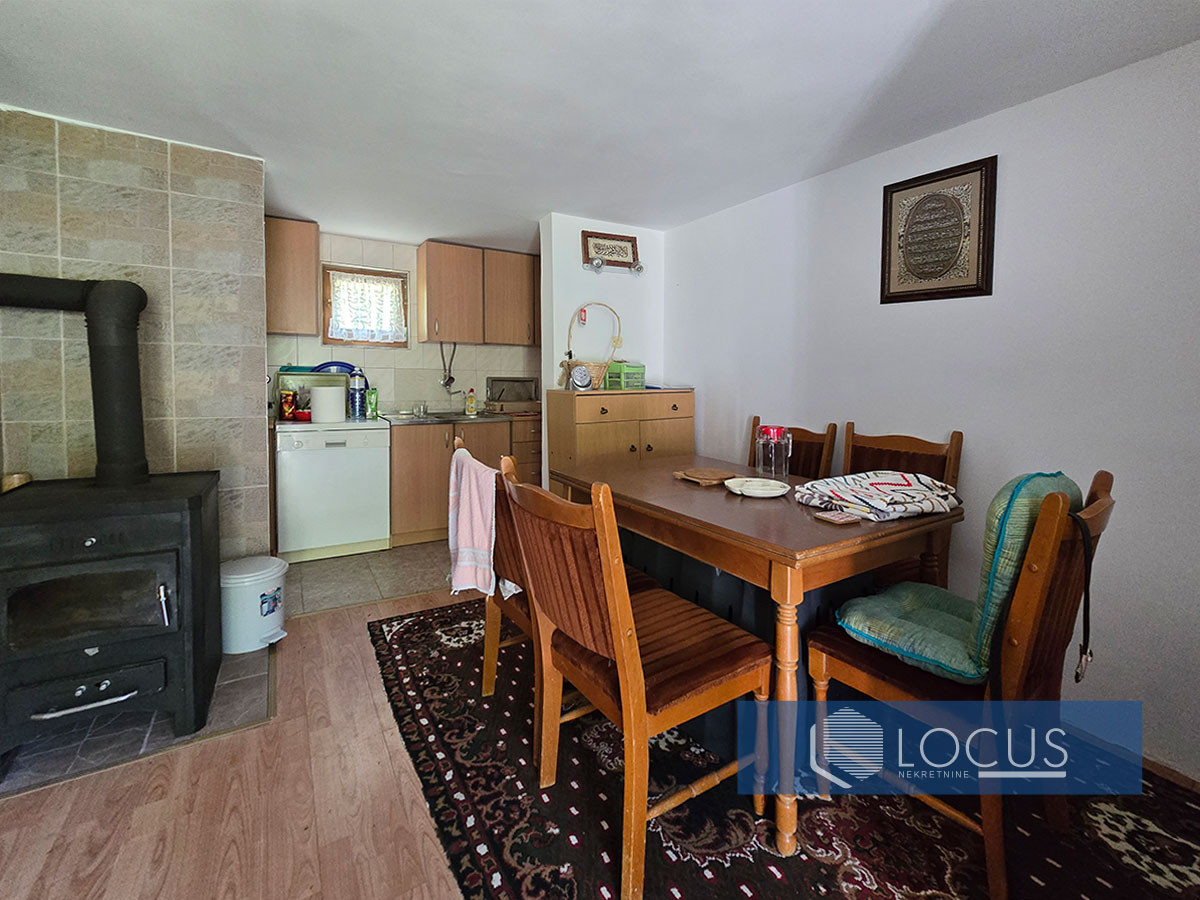 LOCUS: Vikendica na parceli 1.421m2, Miševići, Hadžići 4