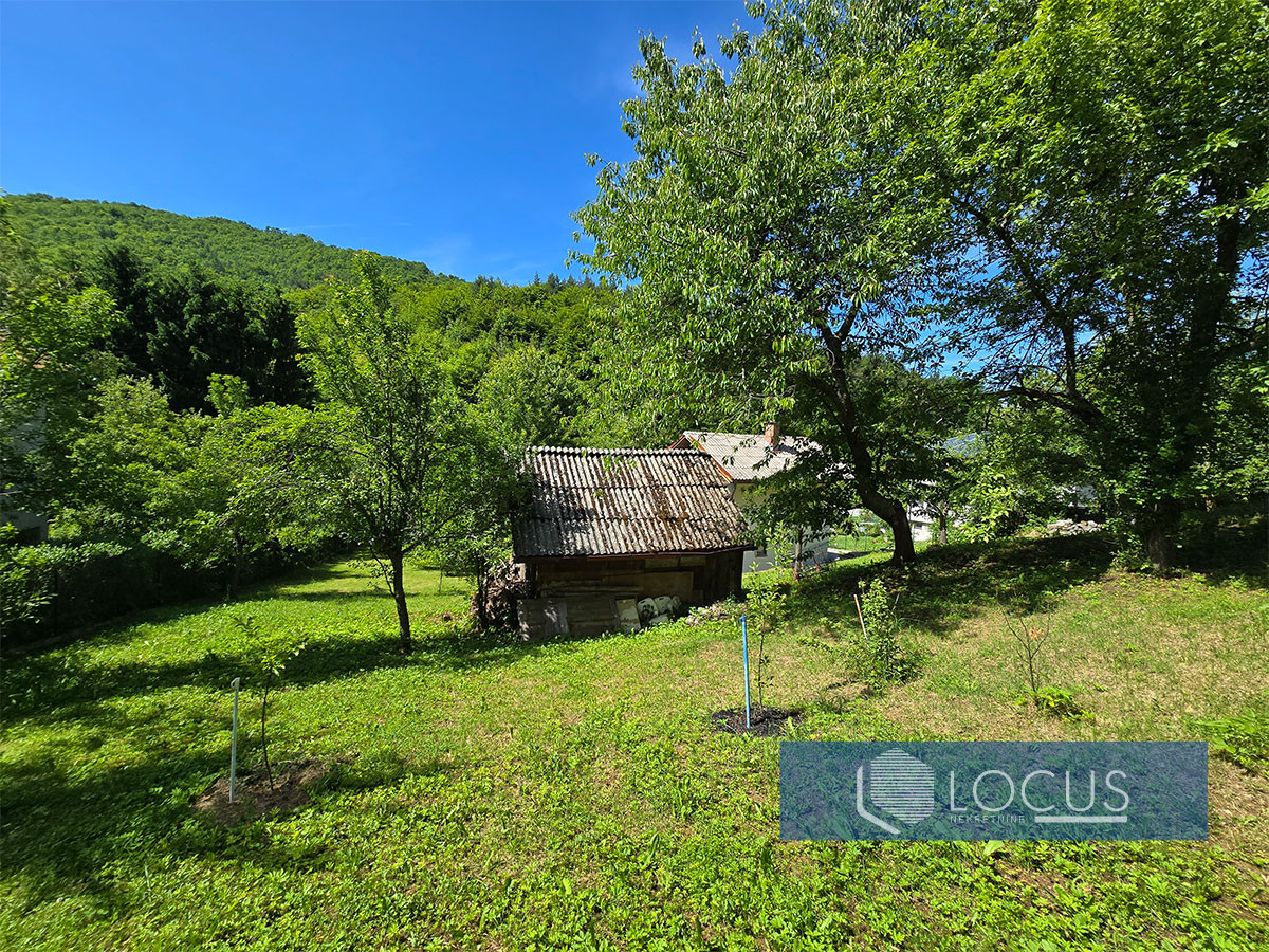LOCUS: Vikendica na parceli 1.421m2, Miševići, Hadžići 13