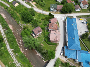 NN Nekretnine : Kuća sa dvorištem - Prača photo 3