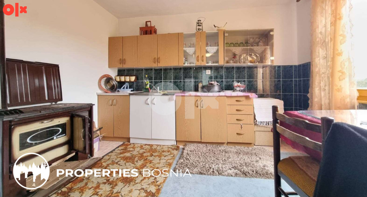 Kuća sa 12.000m2 zemljišta 5