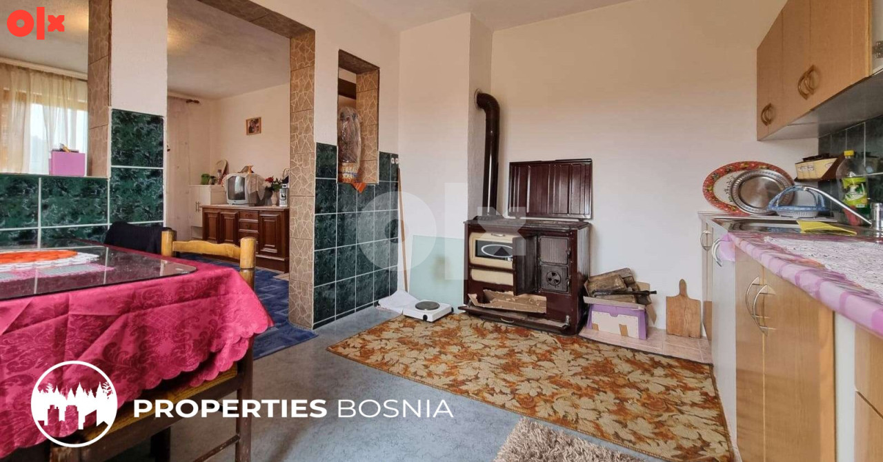 Kuća sa 12.000m2 zemljišta 6