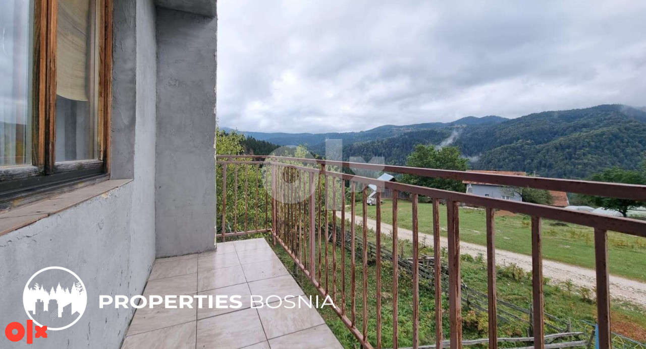Kuća sa 12.000m2 zemljišta