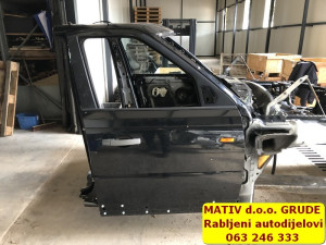 Vrata prednja DESNA Land Rover Range Rover Sport 2007