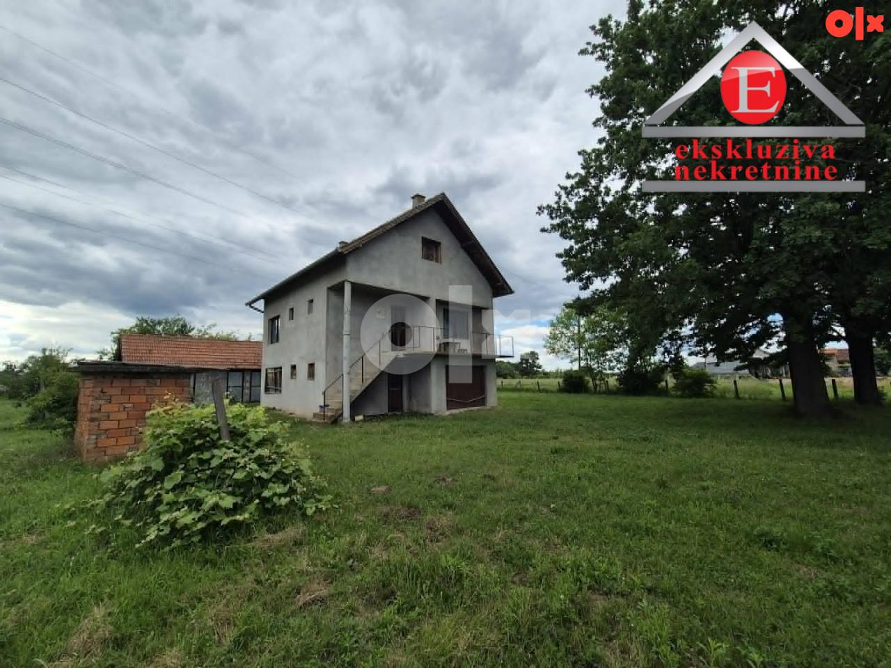 - GRBAVICA - Kuća na placu površine 2.869m2 ID: 4256/MM