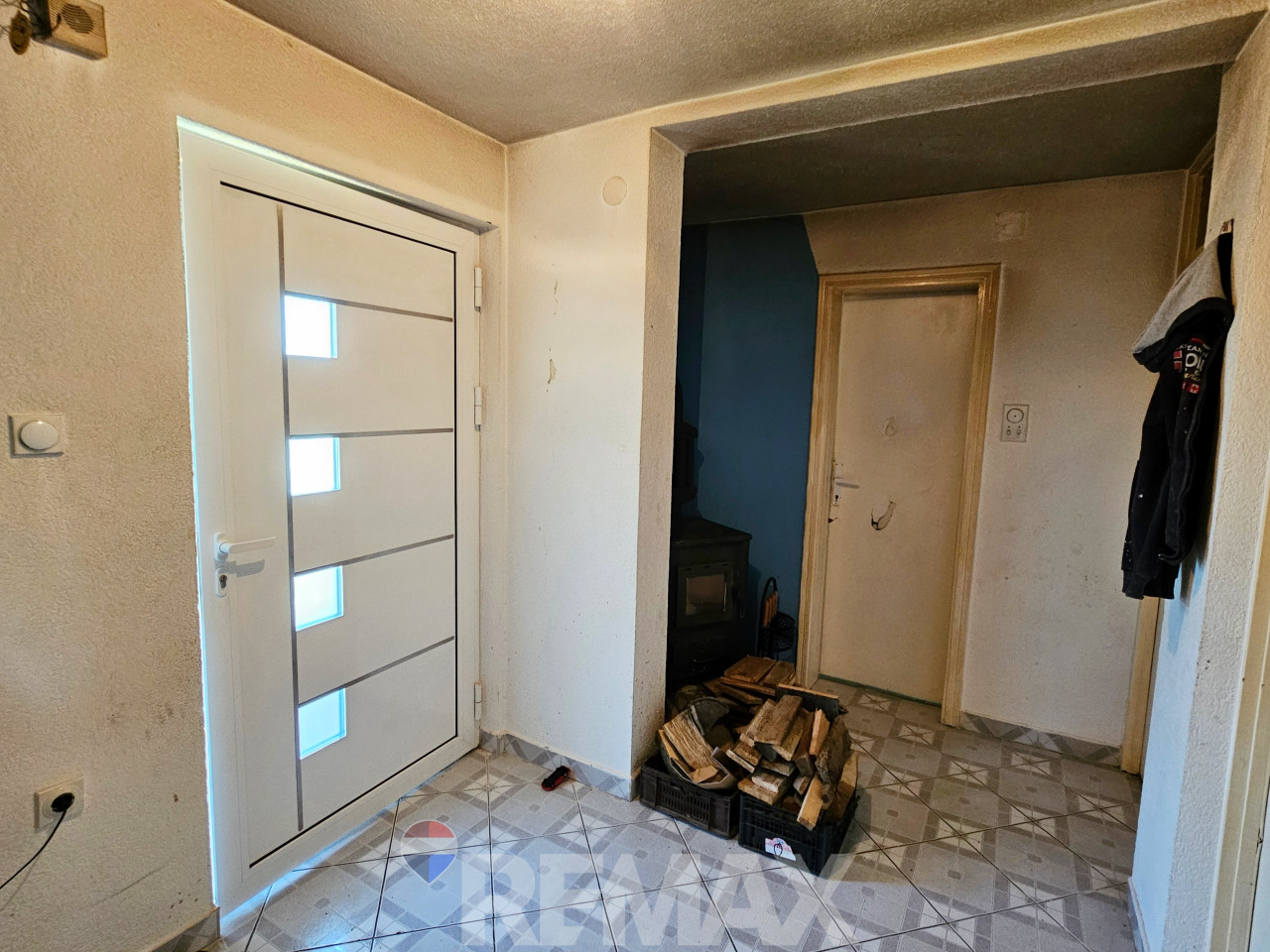 Legalizovana kuća na 3140m2 placa, Laktaši, 600m od autoputa 20