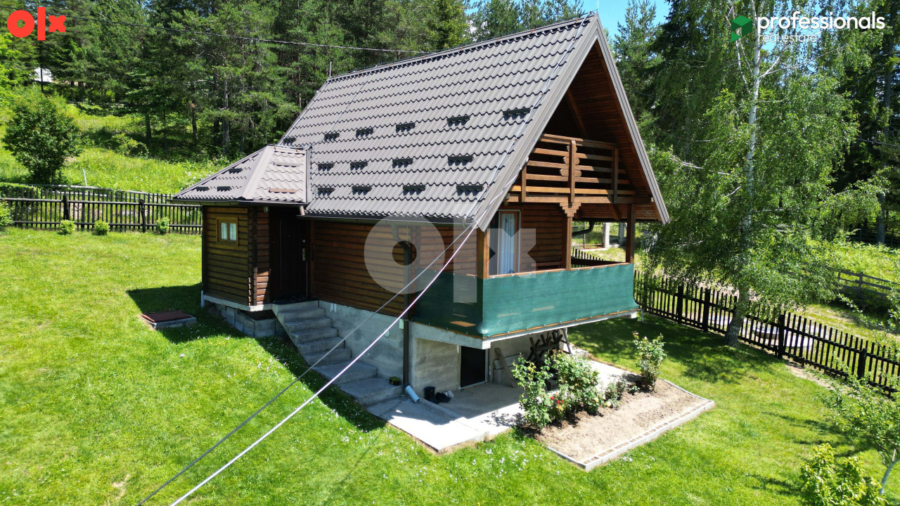 Vikendica sa prelijepim pogledom Nišići 5