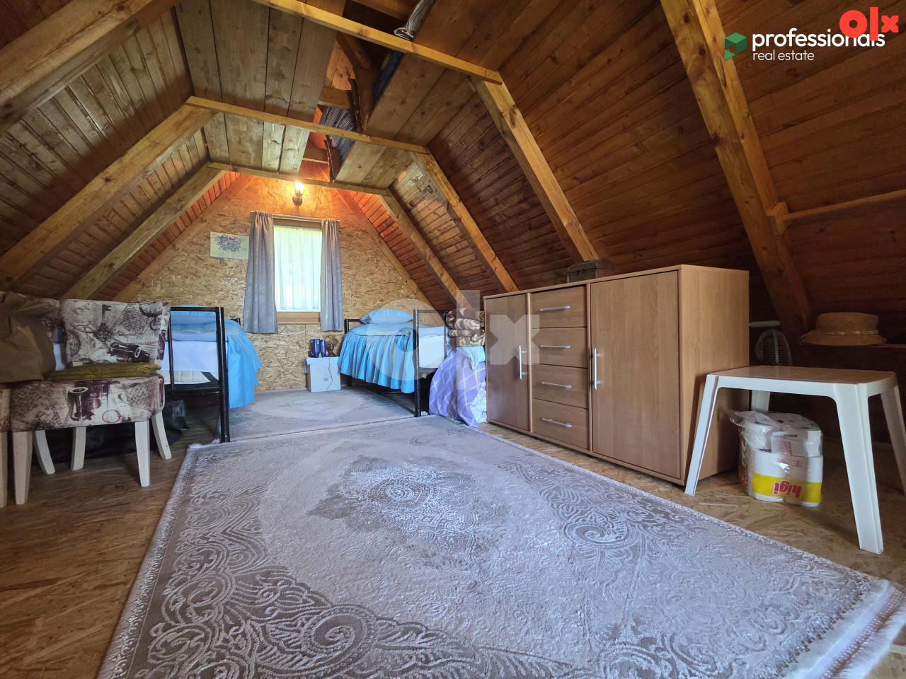 Vikendica sa prelijepim pogledom Nišići 18