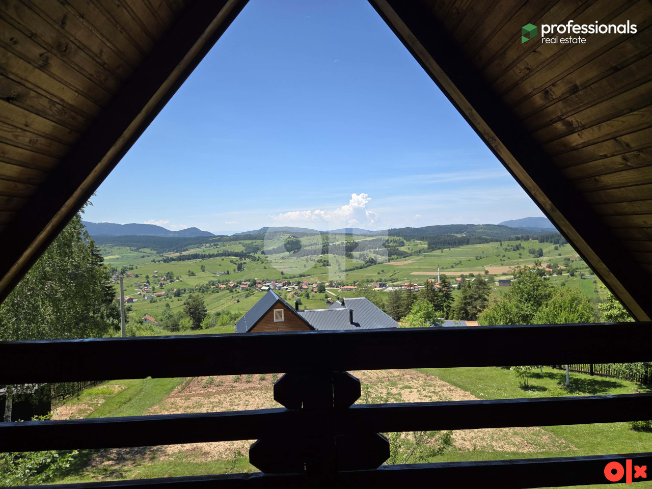 Vikendica sa prelijepim pogledom Nišići 22