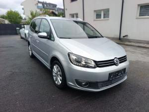 VW Touran TDI 77kw 2012god Highline paket