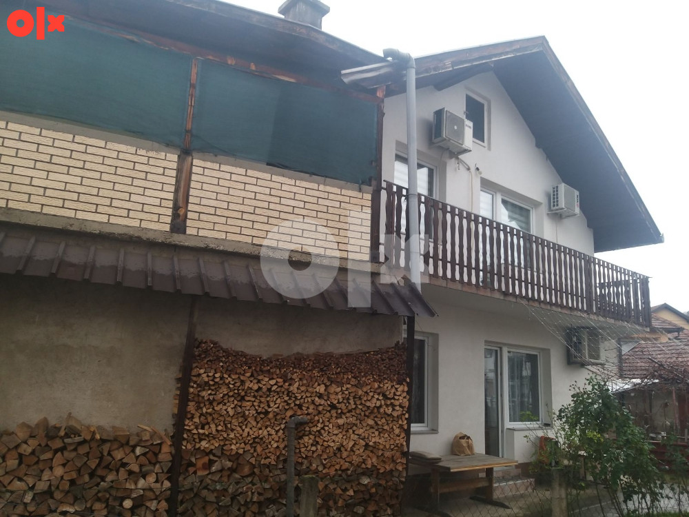 Dvospratna kuća Maglaj 3