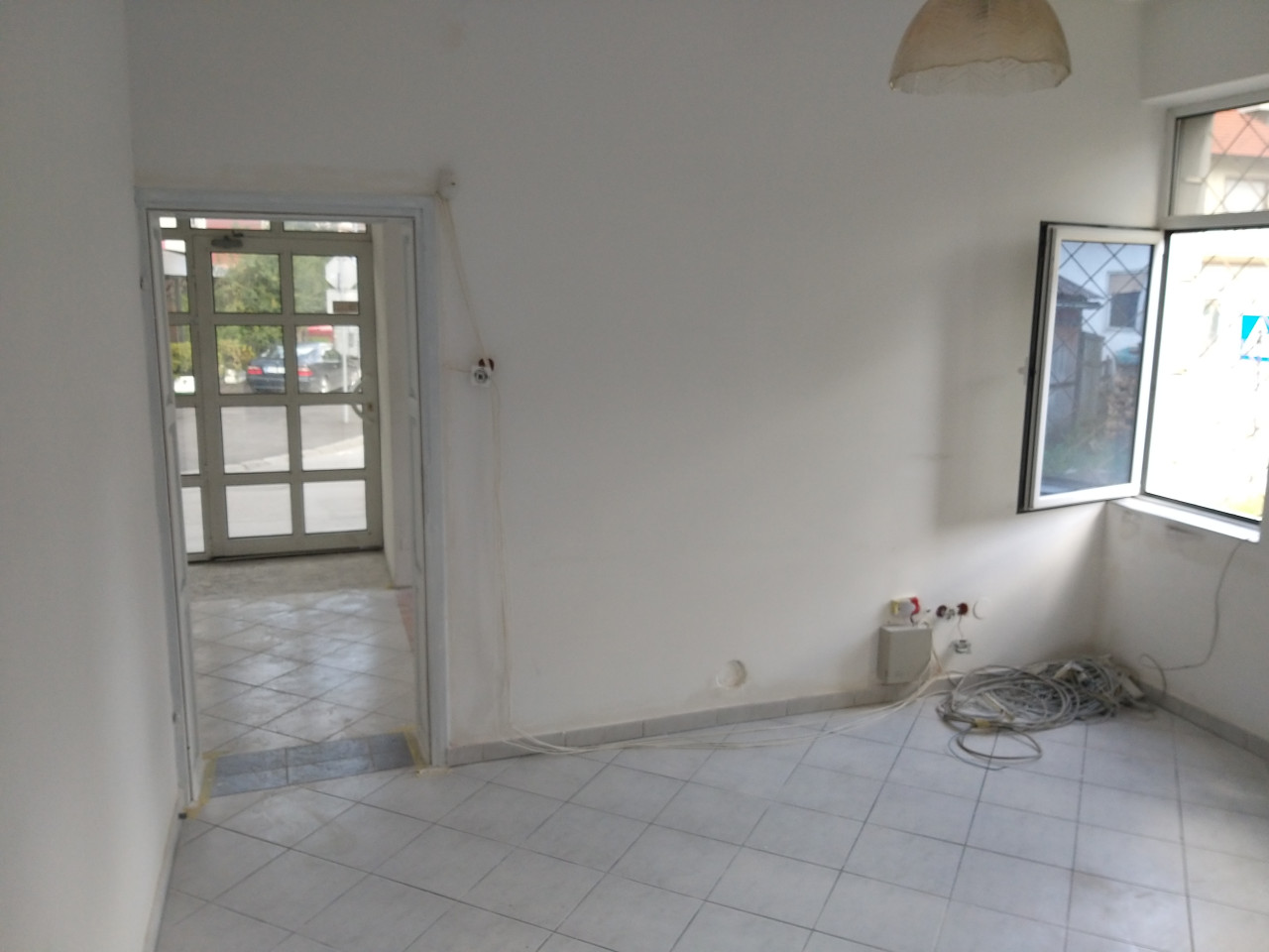 Poslovni prostor u centru - 64 m2 10