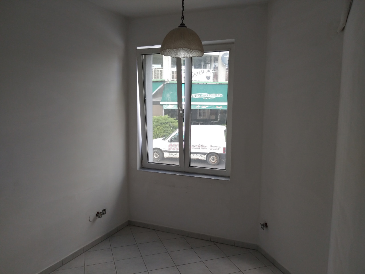 Poslovni prostor u centru - 64 m2 13