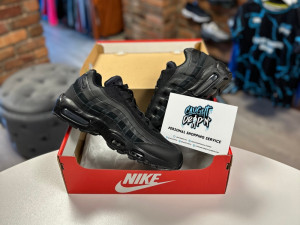 NIKE AIR MAX 95 TRIPLE BLACK ORIGINAL