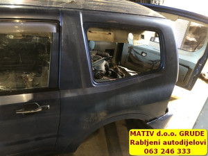 Zadnji bok STRANICA LIJEVI Mitsubishi Pajero 2005