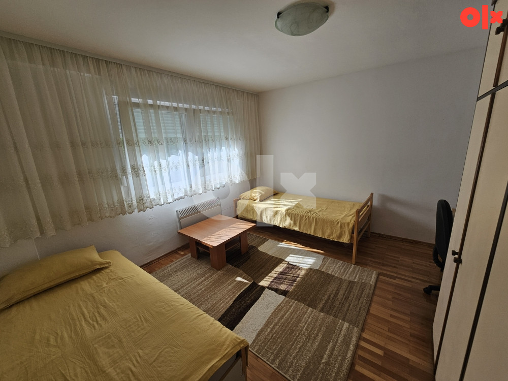 Stan na dan Sarajevo - Centar Kosevsko Brdo Dnevni boravak 8
