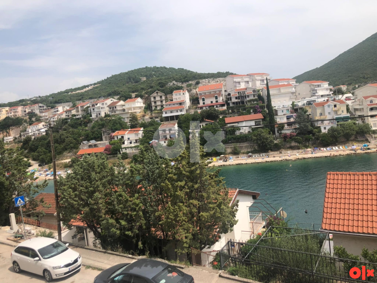 Stan Neum- izdavanje- minut od plaže