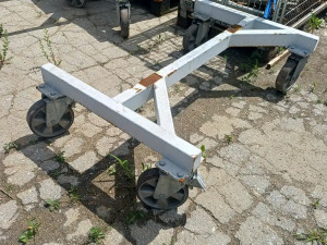 METALNA KOLICA