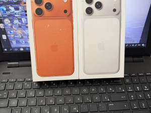 IPHONE 17 PRO MAX 256GB ORANGE/ SILVER E-SIM GARANCIJA 1GOD