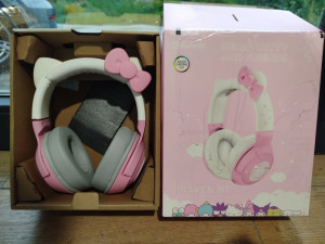 Razer Kraken BT Hello Kitty Edition Bluetooth gaming slušalice