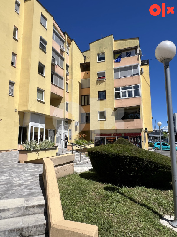 Stan Velika Kladuša dvosoban ul. Maršala Tita