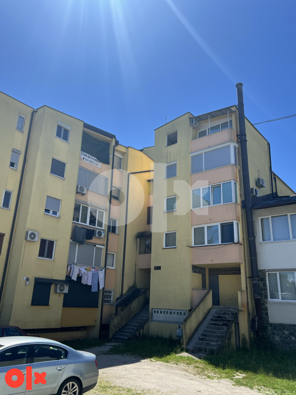Stan Velika Kladuša dvosoban ul. Maršala Tita 2