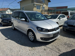 Volkswagen Touran 2011 1.6 TDI AUTOMATIK NAVI ALKANTARA