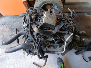 MOTOR JEEP GRAND CHEROKEE 2.7  2004 GOD 120KW