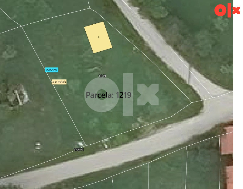 Zemljište Kakanj 741m2 asfalt 2 strane 60 m front 3