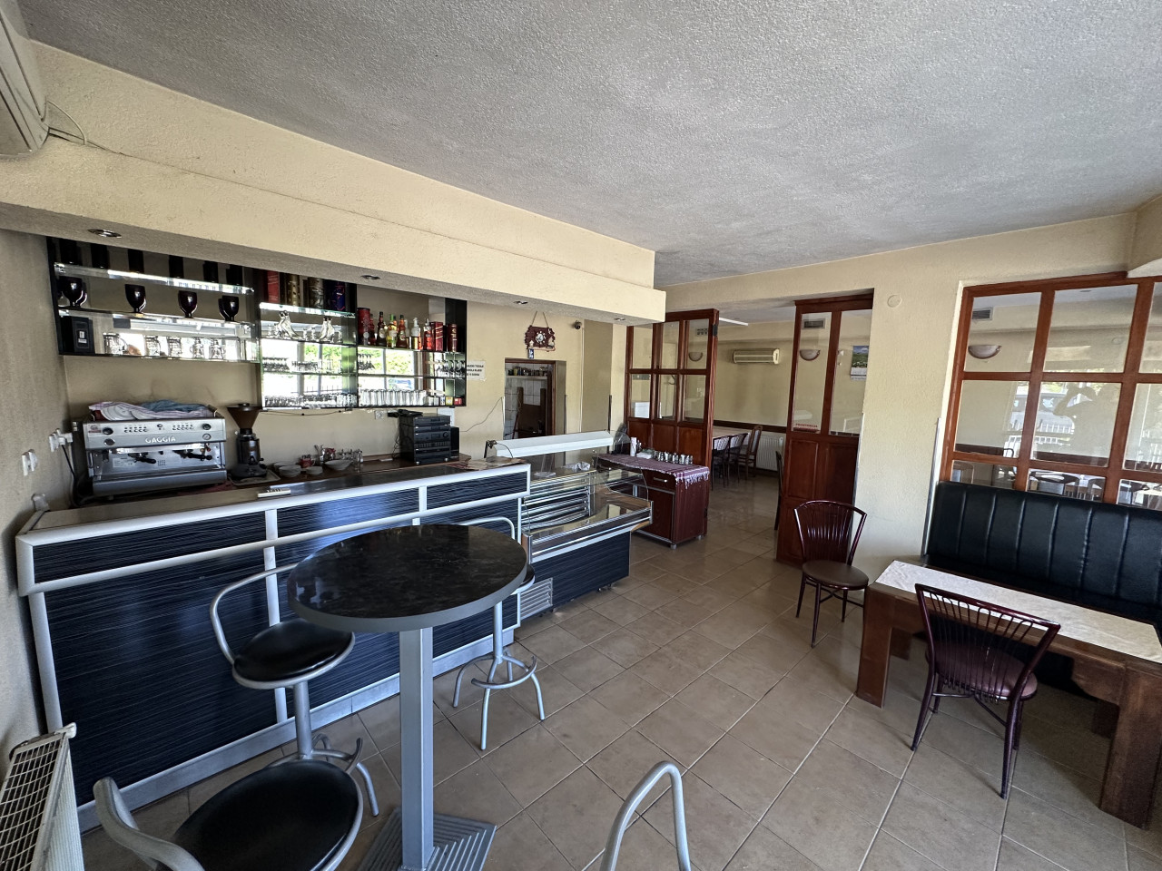 Restoran/rostiljnica u Zaluzanima - 80 m2 2