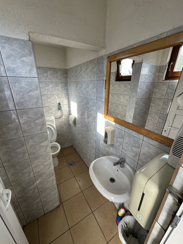 Restoran/rostiljnica u Zaluzanima - 80 m2 12