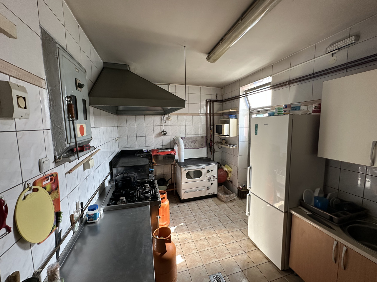 Restoran/rostiljnica u Zaluzanima - 80 m2 17