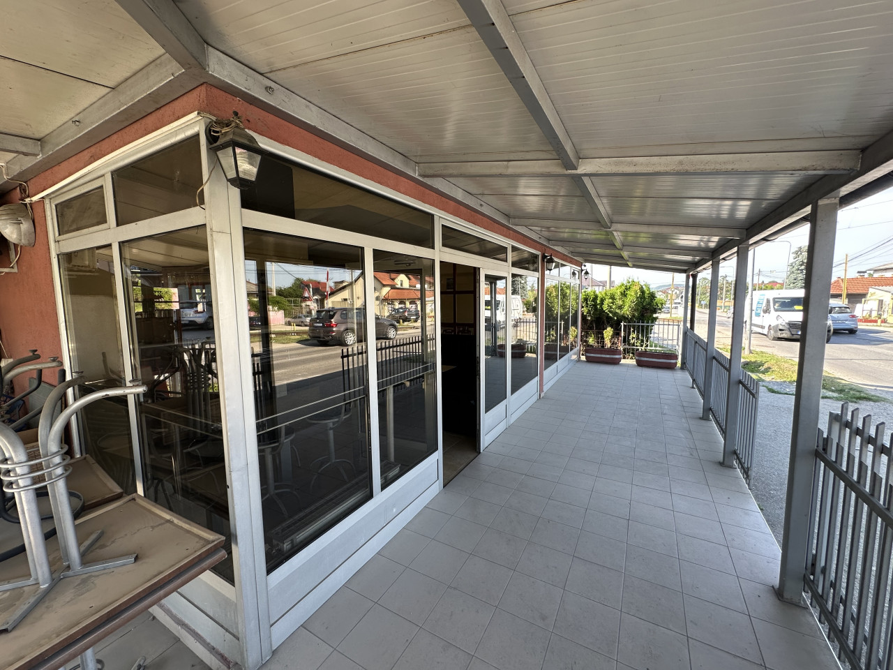 Restoran/rostiljnica u Zaluzanima - 80 m2 23