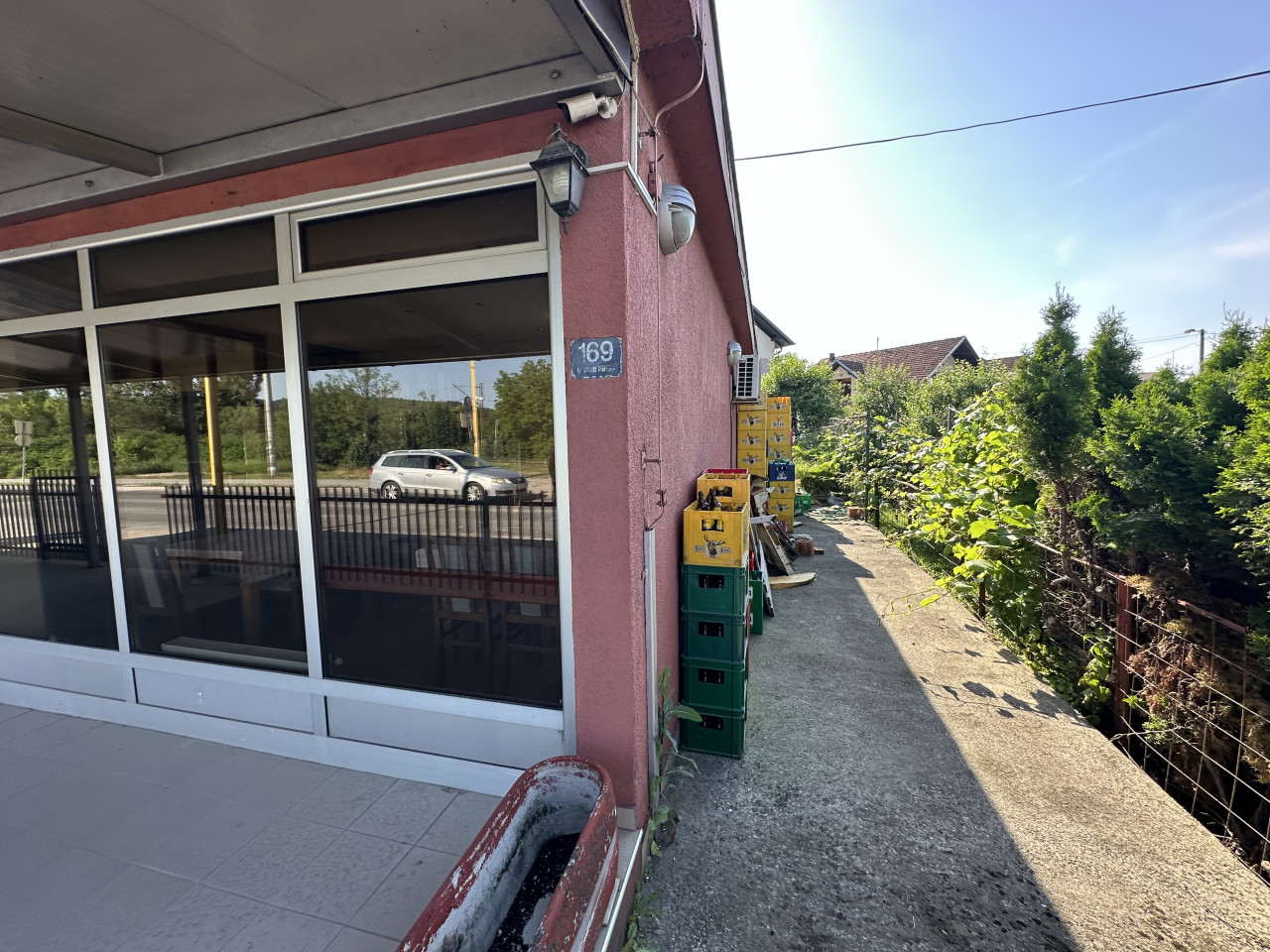 Restoran/rostiljnica u Zaluzanima - 80 m2 24