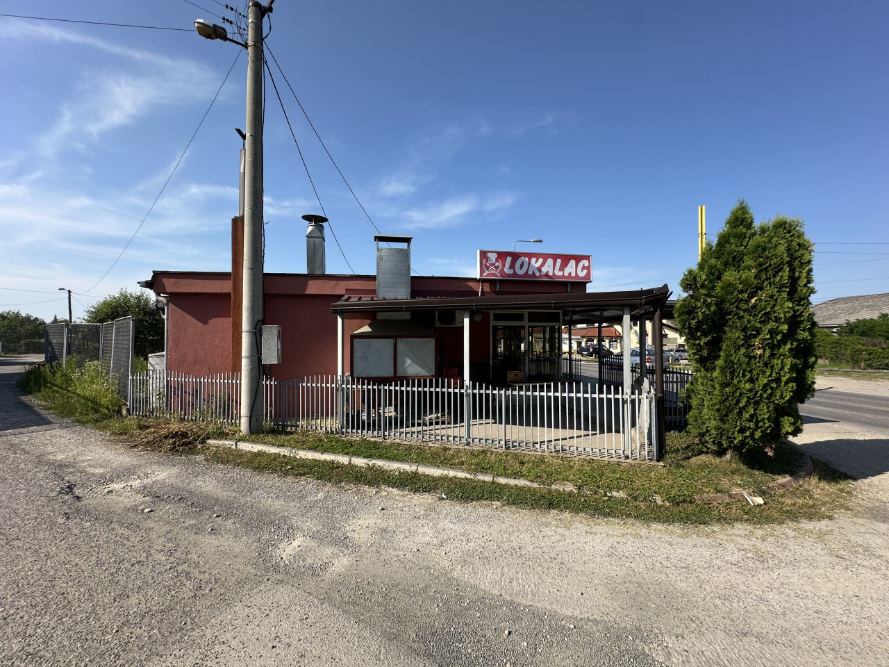 Restoran/rostiljnica u Zaluzanima - 80 m2 27