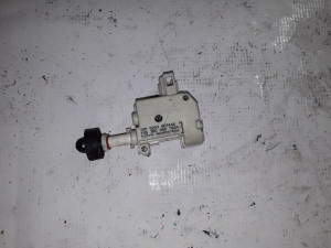 3B0959782A MOTORIC CENTRALNE BRAVE N Volkswagen PASSAT