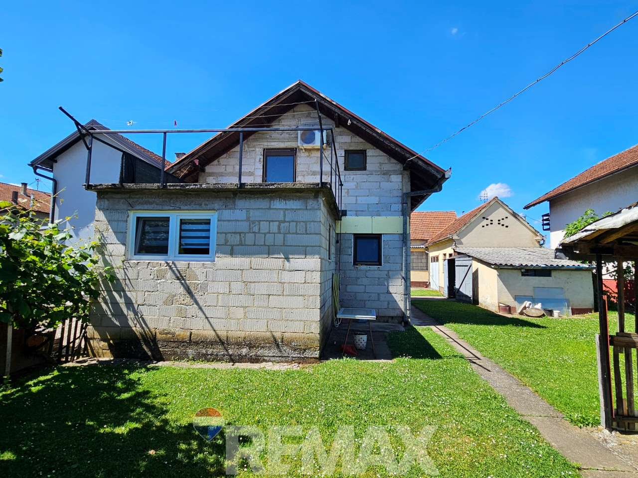 Dvije kuće na placu 912m2 - Nova Topola, Gradiška 9