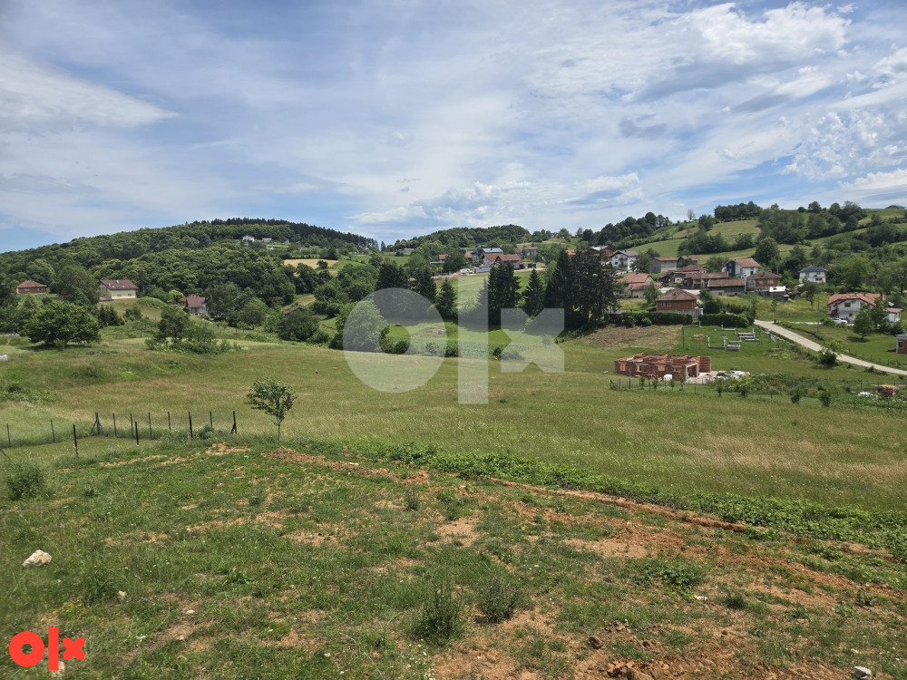 Zemljište Cazin Japica brdo 2km do centra grada