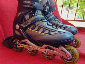ROLE ROSLE ROLERI   STURDY  40--41  silikonski t.