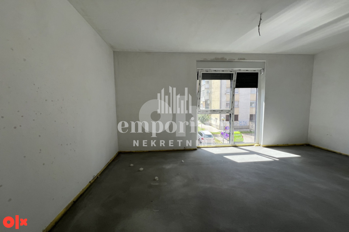 Uskoro useljiv trosoban stan ID:2629/BN 6