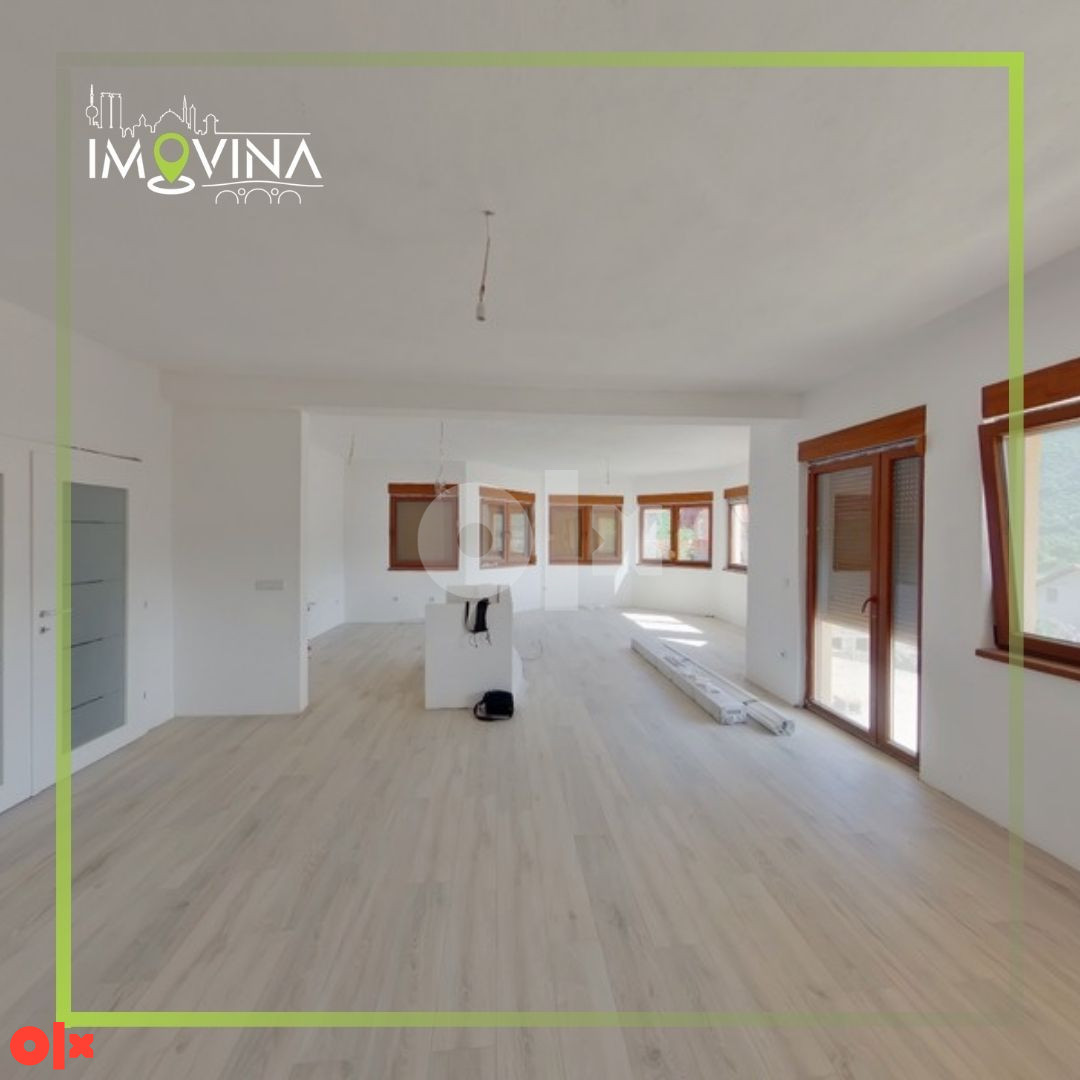 100838 Kuća na dvije etaže 320m2, Kromolj 3