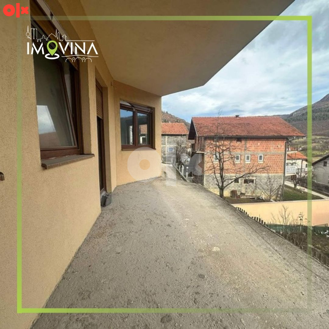 100838 Kuća na dvije etaže 320m2, Kromolj 13