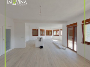 100838 Kuća na dvije etaže 320m2, Kromolj photo 3