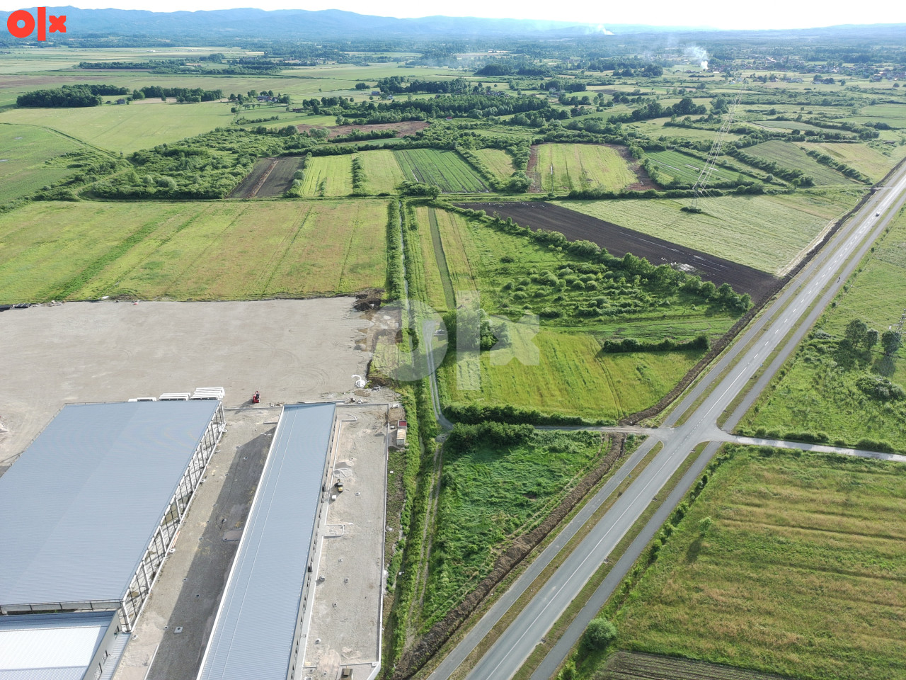 Na prodaju  - Zemljište pored nove carinske ispostave 4
