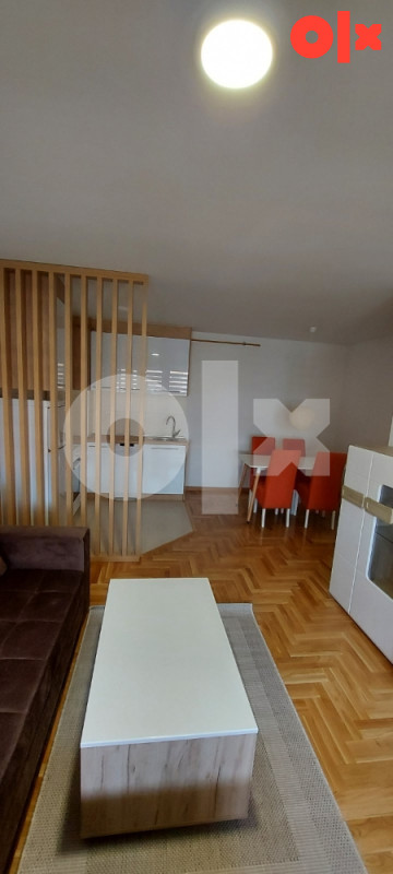Najam - dvosoban stan 50m2 - ul. Dečanska 2